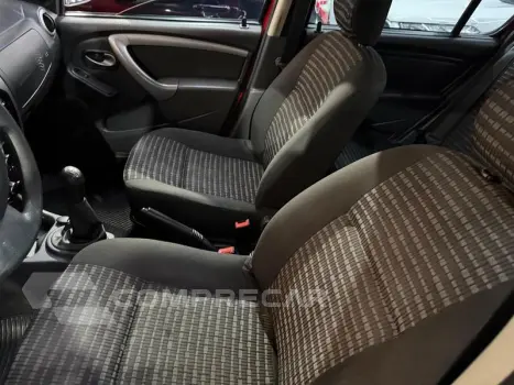 SANDERO EXP1016V