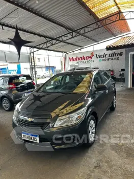 CHEVROLET ONIX HATCH LS 1.0 8V FlexPower 5p Mec. 4 portas