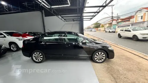 Civic Sed. LXL/ LXL SE 1.8 Flex 16V Aut.