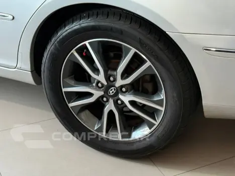AZERA GLS 3.3 V6 24V 4p Aut.