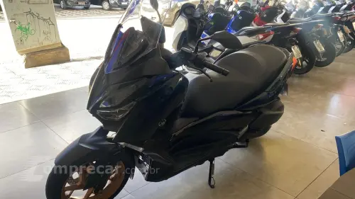 XMAX 250 ABS