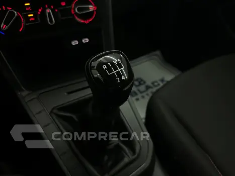 Polo Track 1.0 Flex 12V 5p