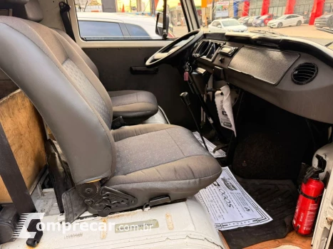 Kombi Furgão 1.4 Mi Total Flex 8V