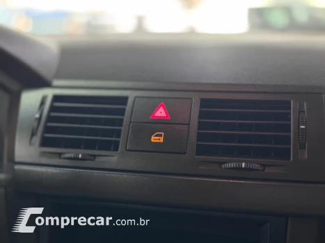 MERIVA 1.4 MPFI JOY 8V