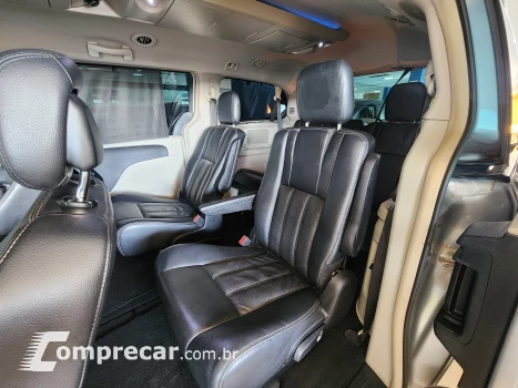 TOWN & COUNTRY 3.6 Touring V6 24V
