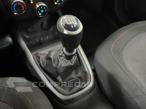 ONIX 1.4 MPFI LTZ 8V FLEX 4P MANUAL