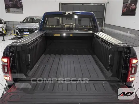 2500 6.7 I6 Turbo Laramie CD 4X4