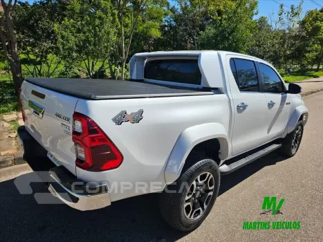 HILUX 2.8 D-4D TURBO DIESEL CD SRX PLUS 4X4 AUTOM