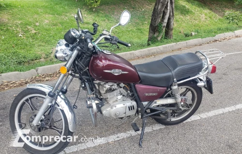 SUZUKI Intruder 125