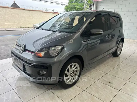 Volkswagen UP 1.0 170 TSI Connect 4 portas