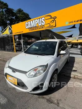 FORD FIESTA 1.6 MPI Class Sedan 8V 4 portas