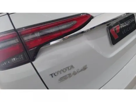 HILUX SW4 - 2.8 D-4D TURBO SRX 4X4 AUTOMÁTICO