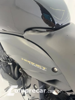 CB 600F - HORNET
