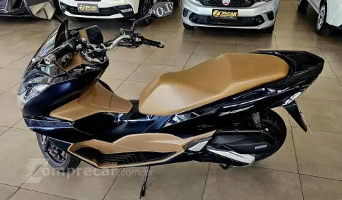 HONDA PCX 160 DLX ABS