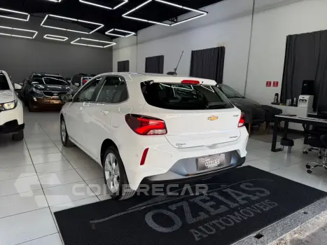 ONIX 1.0 Turbo Premier