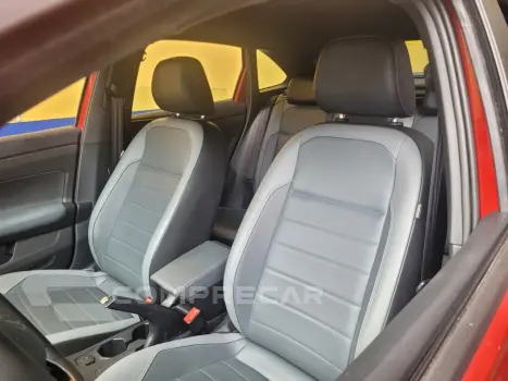 Nivus Highline 1.0 200 TSI Flex Aut.
