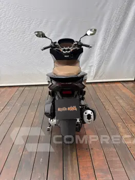 HONDA PCX 160 DLX