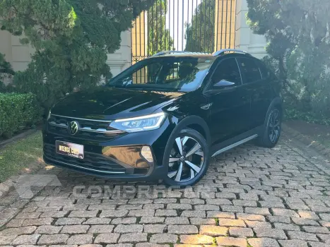 Volkswagen NIVUS 1.0 200 TSI Highline 4 portas