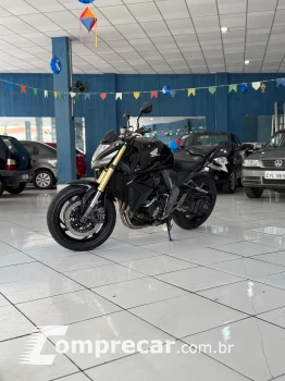 CB1000R