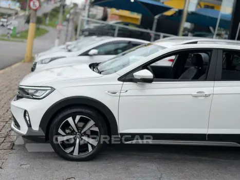 Nivus Highline 1.0 200 TSI Flex Aut.