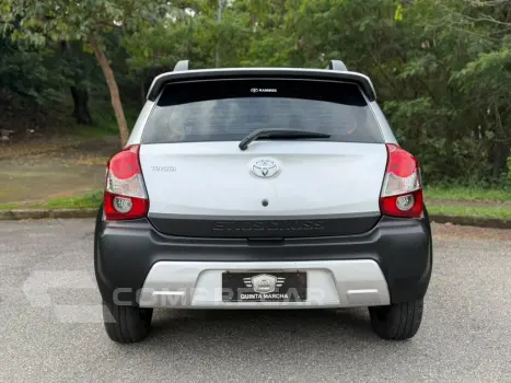 ETIOS 1.5 XS 16V FLEX 4P AUTOMÁTICO