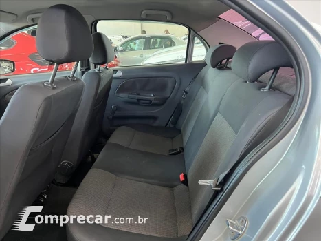 VOYAGE 1.0 MI 8V FLEX 4P MANUAL