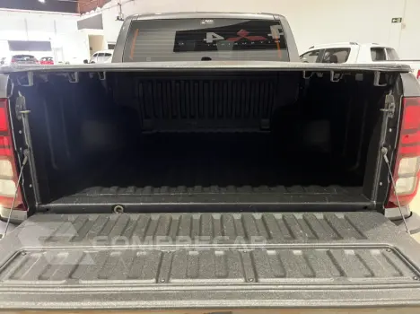 TRITON 2.4 Biturbo CD HPE 4X4