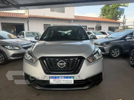 Kicks 1.6 16V 4P FLEXSTART S DIRECT X-TRONIC AUTOMÁTICO CVT