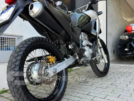 XRE 300