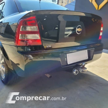 Astra Sed. Advant. 2.0 8V MPFI FlexP. 4p