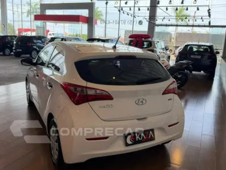 HB20 - 1.0 COMFORT PLUS 12V 4P MANUAL