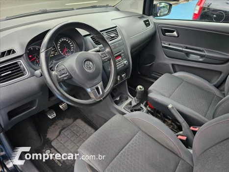 CROSSFOX 1.6 MI FLEX 8V 4P MANUAL