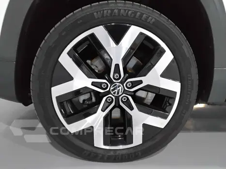 TAOS 1.4 250 TSI TOTAL FLEX HIGHLINE AUTOMÁTICO