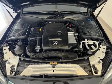 C 180 1.6 16V 4P CGI AVANTGARDE TURBO AUTOMÁTICO