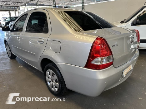 ETIOS 1.5 X Sedan 16V