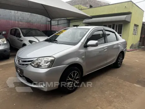 Etios Sedan 1.5 16V 4P FLEX XS