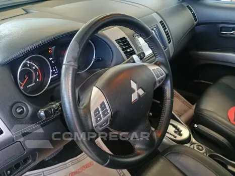 OUTLANDER 3.0 4X4 V6 24V