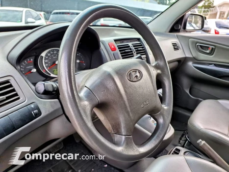 TUCSON 2.0 MPFI GLS 16V 143cv 2WD