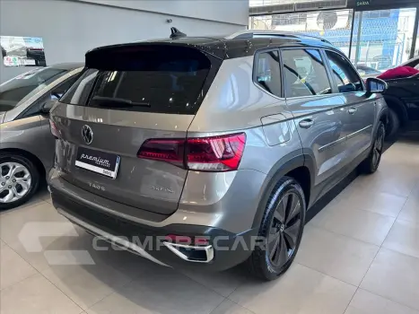 TAOS 1.4 250 TSI TOTAL FLEX HIGHLINE AUTOMÁTICO