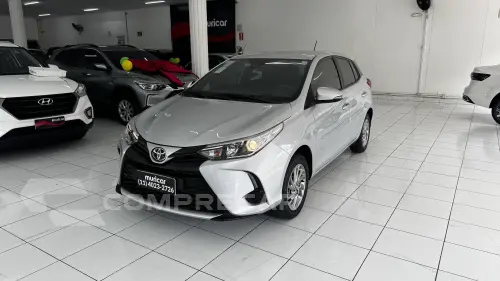Toyota YARIS 1.5 16V FLEX XS MULTIDRIVE 4 portas