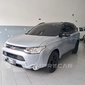 Mitsubishi OUTLANDER 2.0 16V 160cv Aut. 4 portas