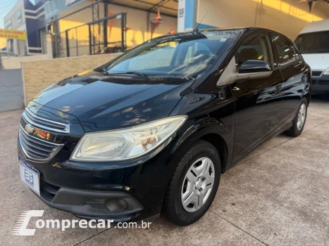 CHEVROLET ONIX HATCH LT 1.0 8V FlexPower 5p Mec. 5 portas