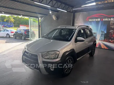 Etios 1.5 Cross