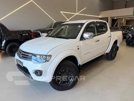 Mitsubishi L200 triton HPE 4 portas