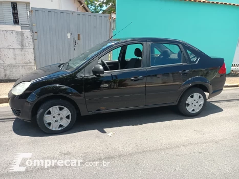 FIESTA 1.6 Rocam SE Plus Sedan 8V