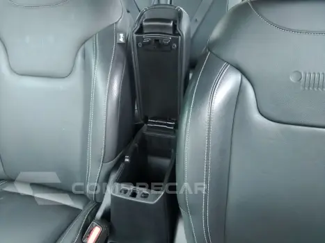 RENEGADE 1.3 T270 TURBO FLEX LONGITUDE AT6