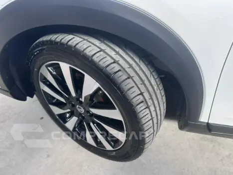 KICKS - 1.6 16V SL 4P XTRONIC