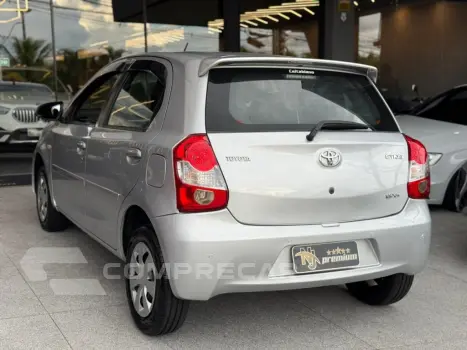 ETIOS 1.5 XS 16V FLEX 4P MANUAL