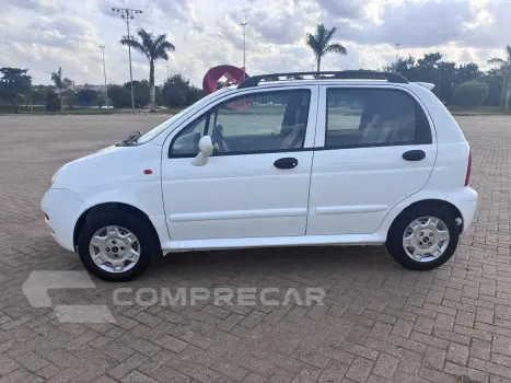QQ 1.1 MPFI 16V