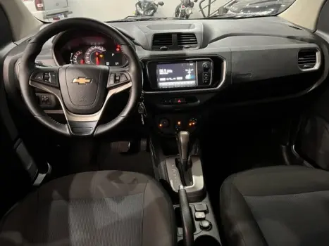 SPIN 1.8 LT 8V FLEX 4P AUTOMÁTICO